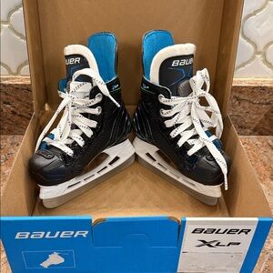 Bauer Black and Blue Ice Skates (Toddler Size 7)